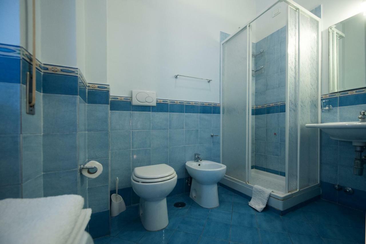 Hotel De Rosa Maiori Bagian luar foto